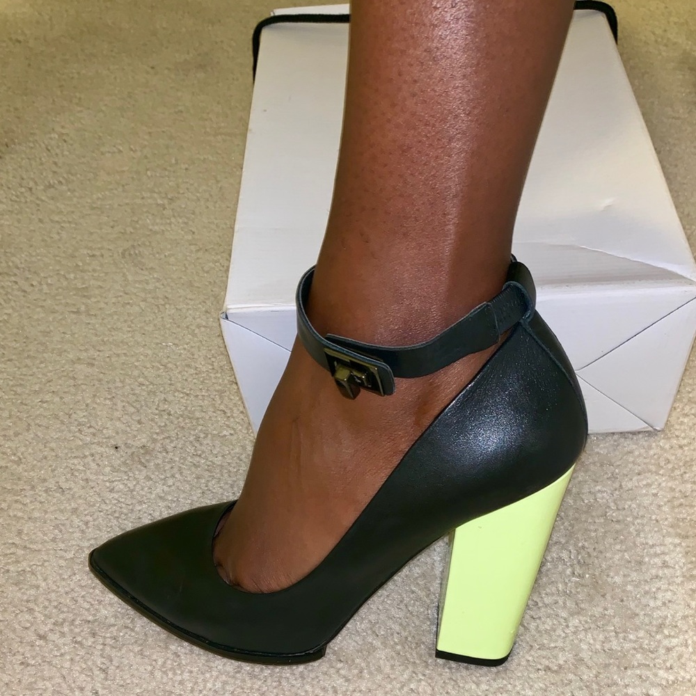 ALDO ANKLE STRAP COLORBLOCK BLOCK HEELS